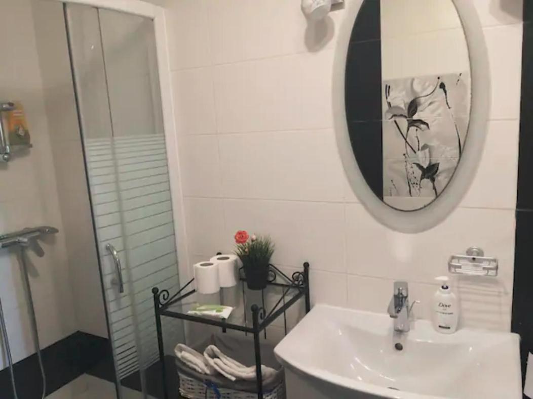 Bright Luxury Unirii Apartment Bucharest